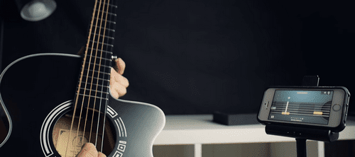 Обучение игре на гитаре Xiaomi Poputar P1 через приложение